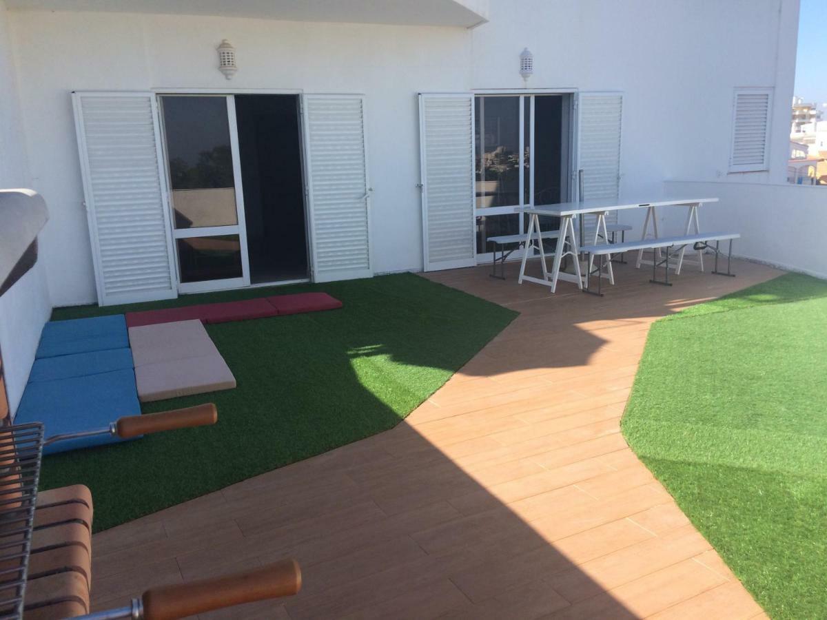 אלבור Family & Friends Apartments מראה חיצוני תמונה